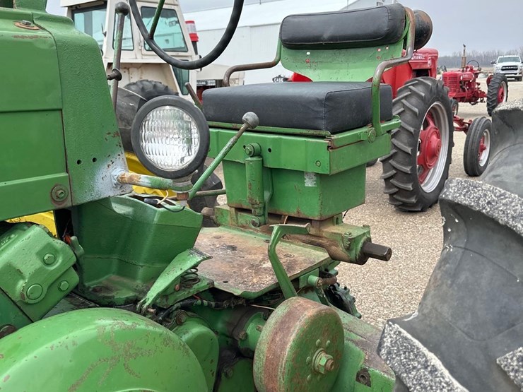 john-deere-60-image-12
