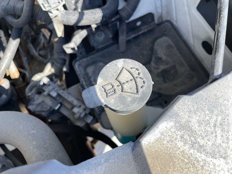 2015-chevrolet-1500-image-18