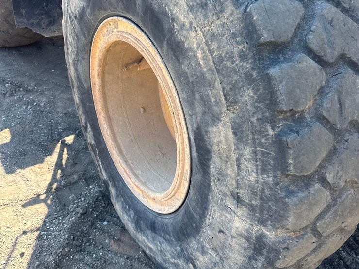 2004-komatsu-wa250-5l-image-20