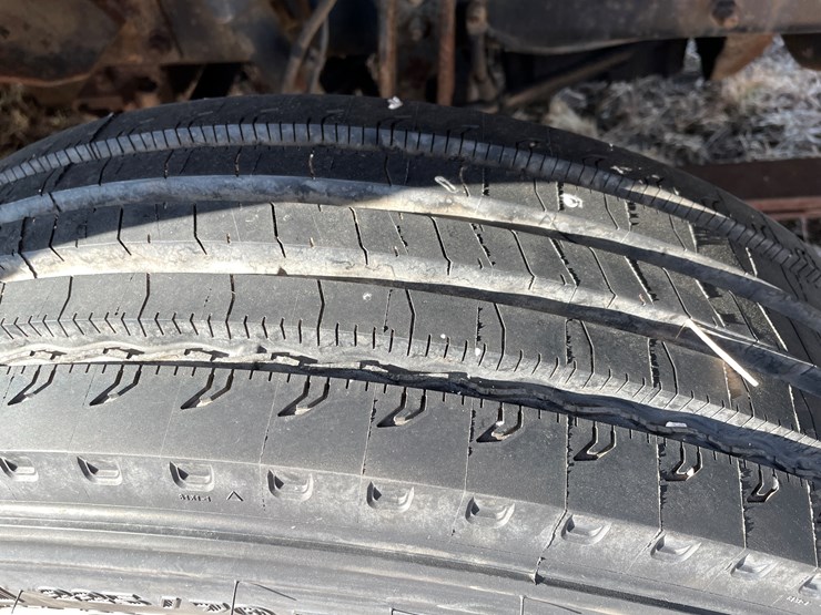 #164-•-2005-freightliner-box-truck-(has-wi-title)-image-42