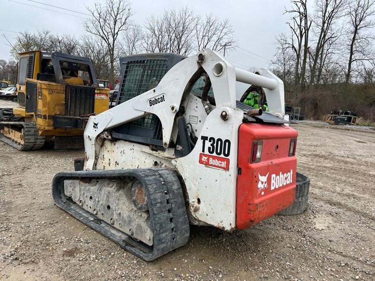 bobcat-t300-image-2