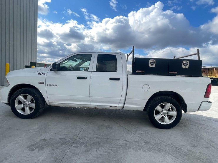 2017-dodge-1500-image-8