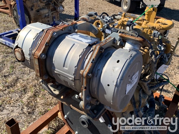 caterpillar-236d-image-18