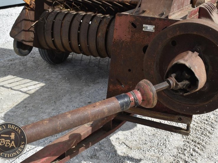 new-holland-78-image-11