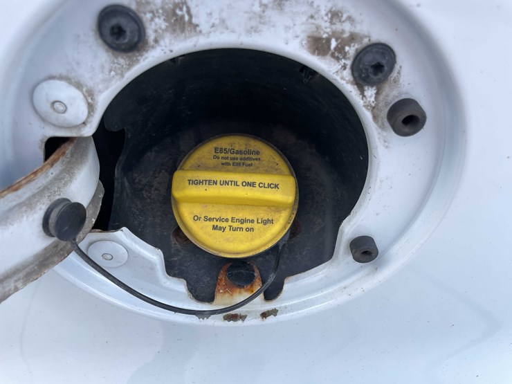 2015-chevrolet-1500-image-47