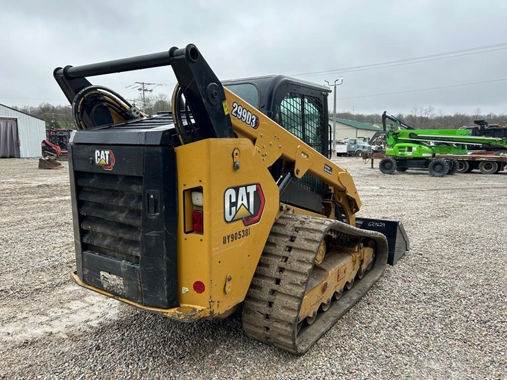 2021-caterpillar-299d3-image-4