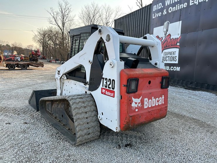 bobcat-t320-image-2