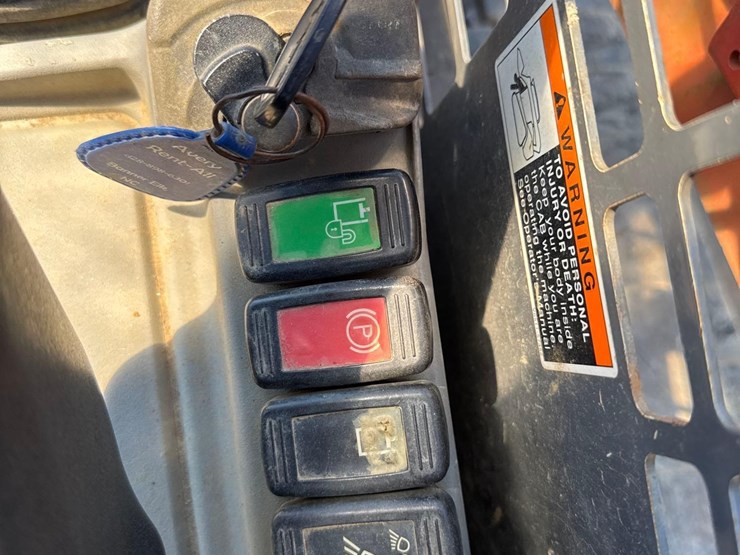 2017-kubota-svl75-2-image-20