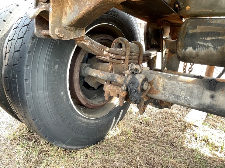 1983-fruehauf-semi-image-18