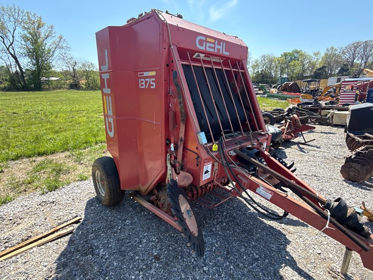 gehl-1375-image-1