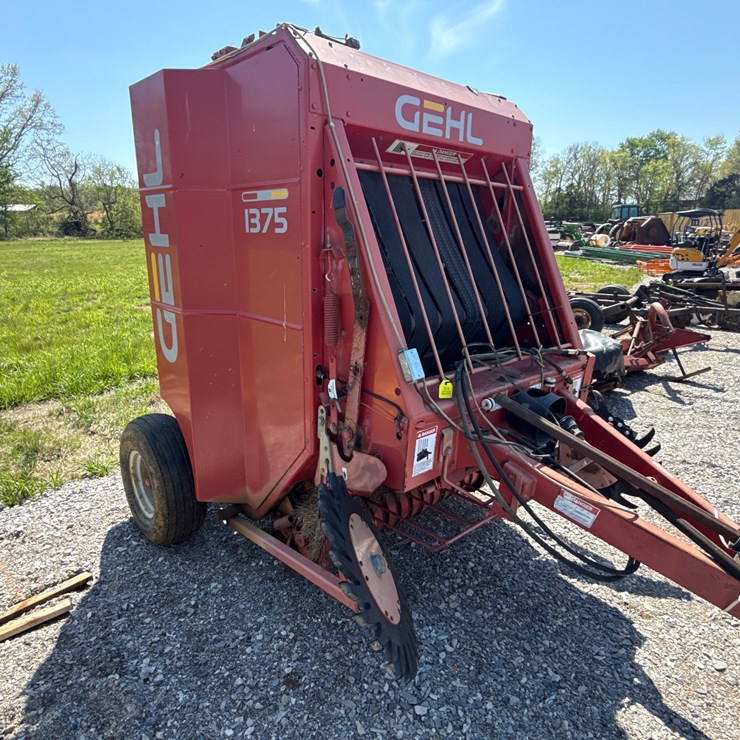 GEHL 1375