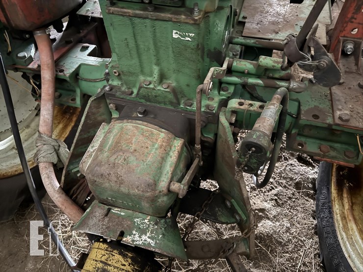 1968-oliver-1550-image-11