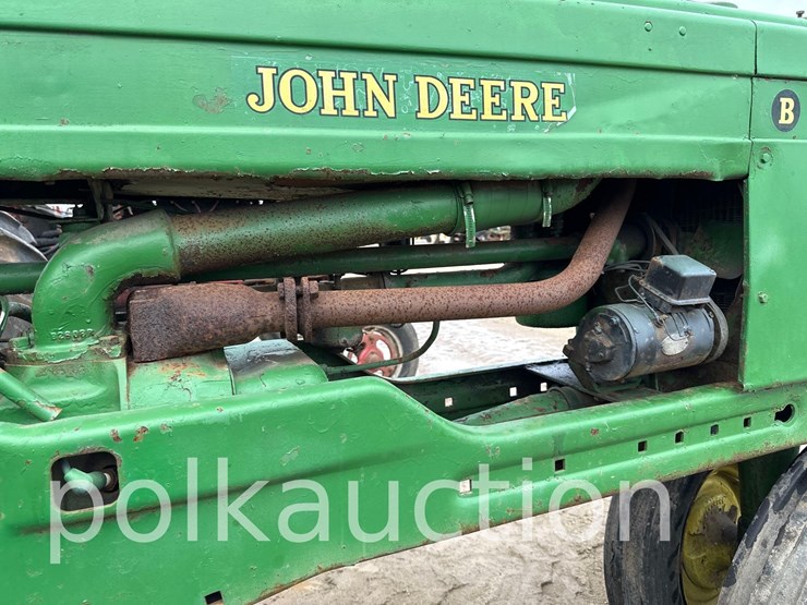 john-deere-b-image-12