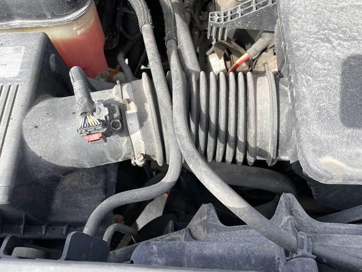 2015-chevrolet-1500-image-13