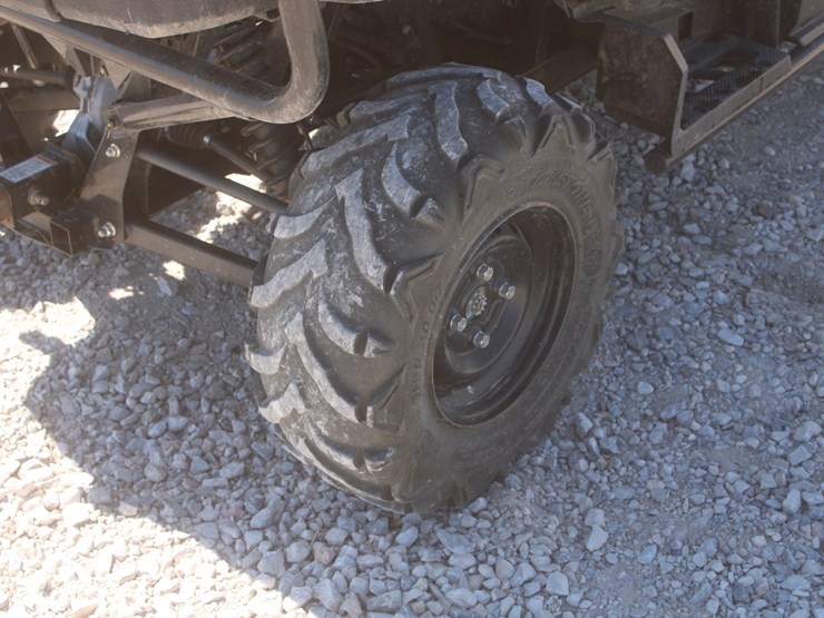 2014-honda-pioneer-700-image-12