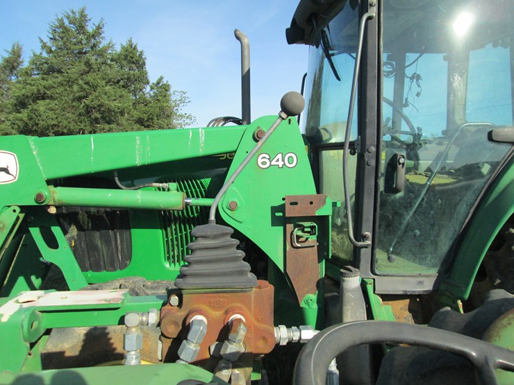 john-deere-2550-image-30
