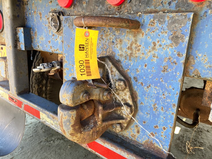 #1030-•-1973-28'-pike-semi-trailer-(has-wi-title)-image-21