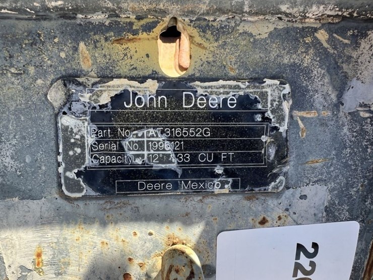 john-deere-12-image-5