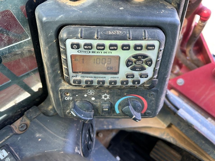 2020-takeuchi-tl12r2-image-24