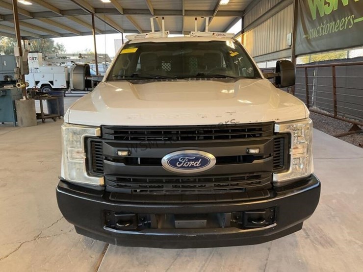 2017-ford-f250-image-3