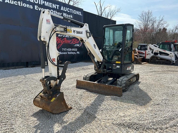 2021-bobcat-e35-image-7