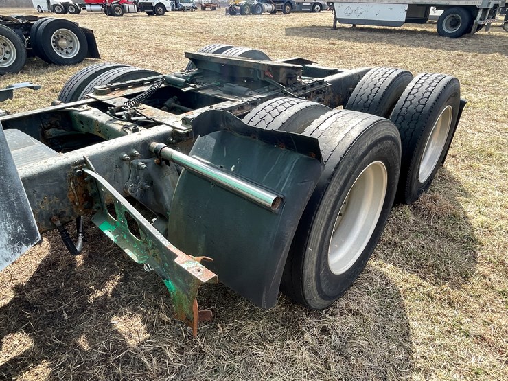 2002-caterpillar-c15-image-23