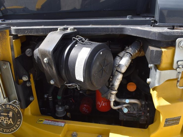 2023-komatsu-pc55mr-5-image-45