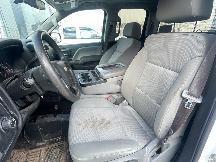 2017-chevrolet-1500-image-40