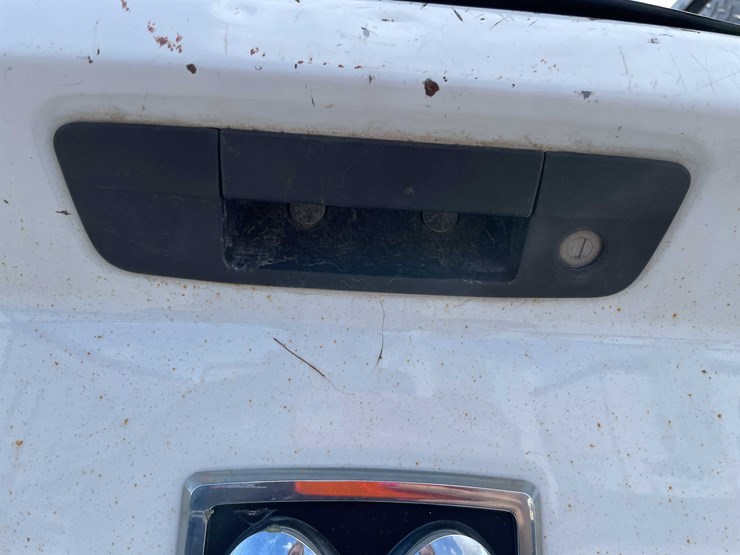 2016-dodge-2500-image-62