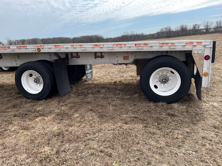 #153-•-2006-reitnouer-48'-aluminum-semi-truck-deck-over-trailer-(has-wi-title)-image-10