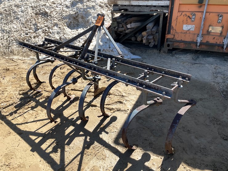 #3967-•-3-point-cultivator-image-1