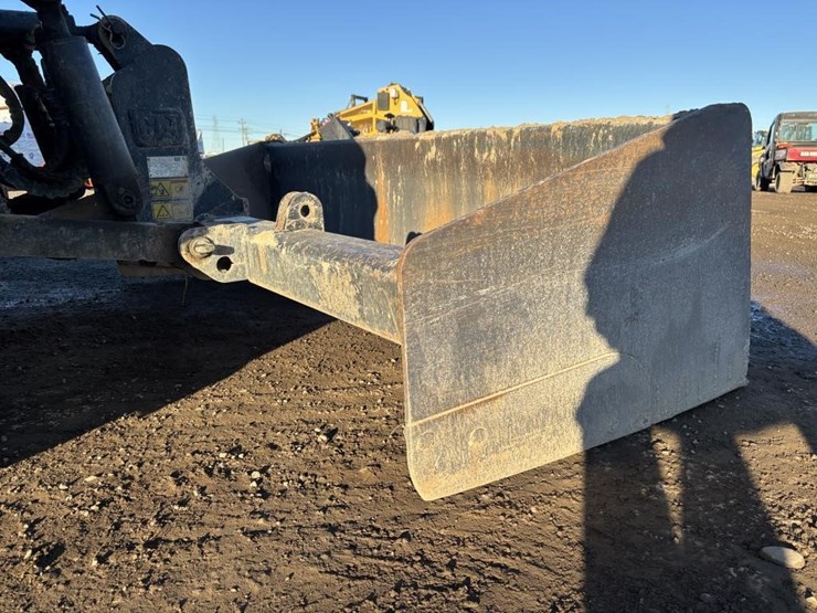 caterpillar-415f2-il-image-20