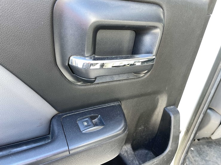 2015-chevrolet-1500-image-86