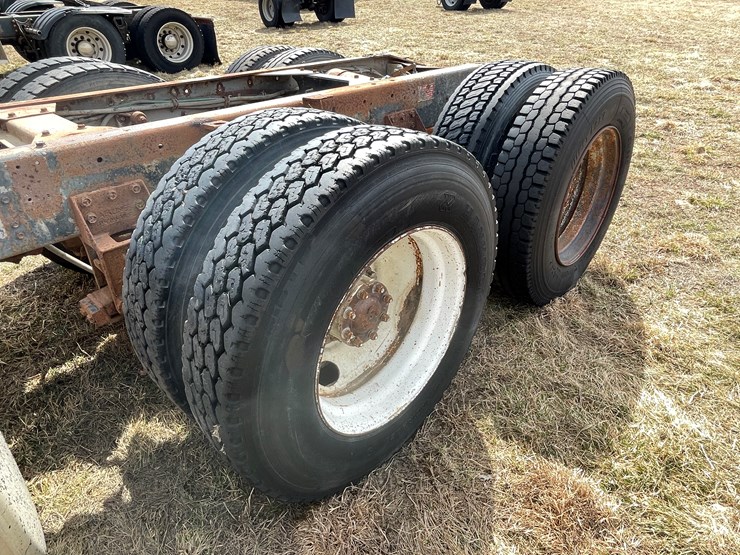 1982-caterpillar-3406-image-29