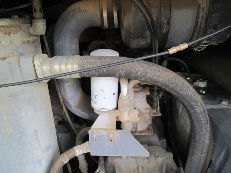 2013-deere-tires-image-10