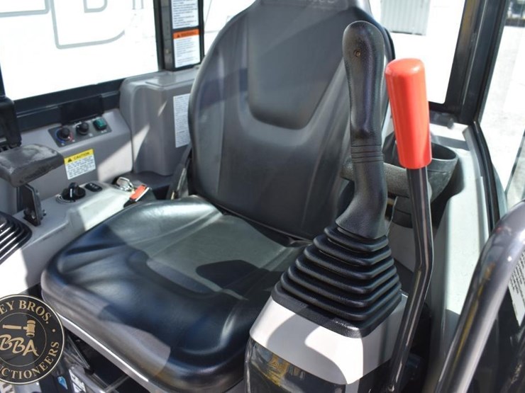 2023-komatsu-pc55mr-5-image-53