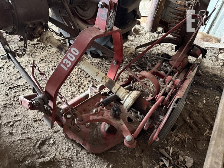 international-1300-image-2