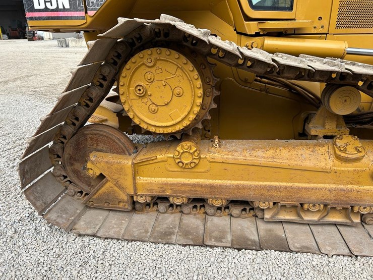 caterpillar-d5-image-14