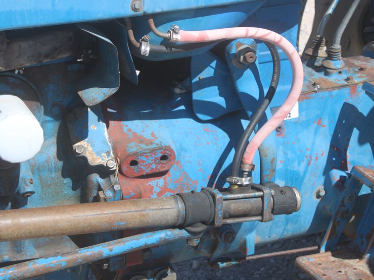 1966-ford-4000-image-21