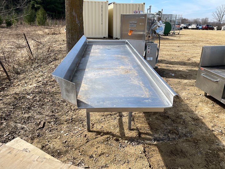 #3972-•-stainless-steel-prep-table-image-4