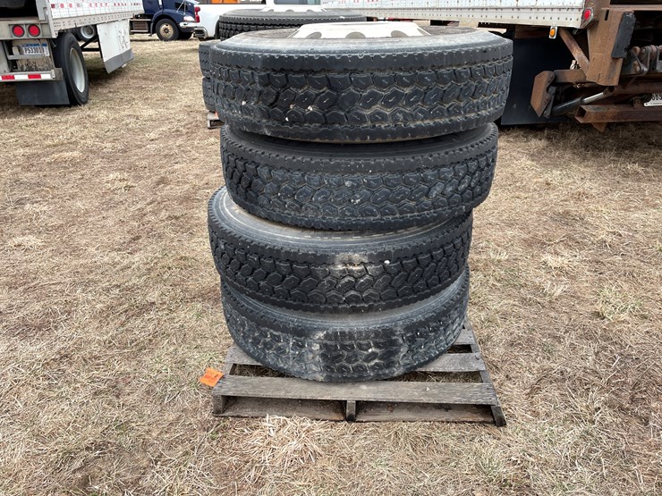 #10747-•-(4)-semi-tires-on-aluminum-rims-image-2