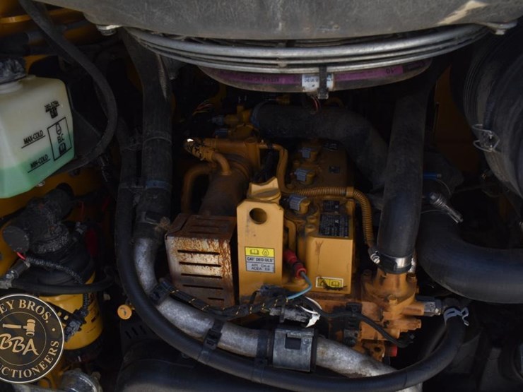 2024-caterpillar-289d3-image-35