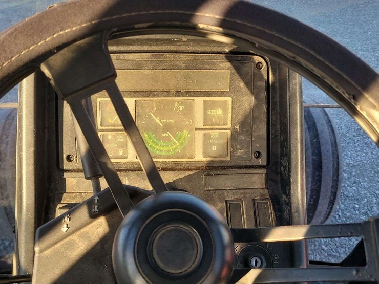 case-ih-5130-image-31