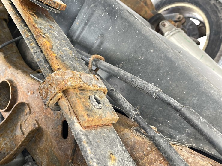 2017-chevrolet-1500-image-34