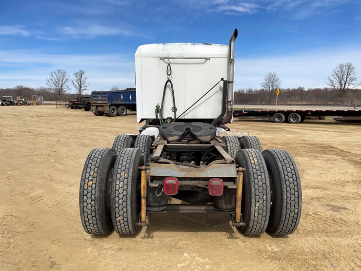 #400-•-1997-mac-ch600-semi-(has-wi-title)-image-6