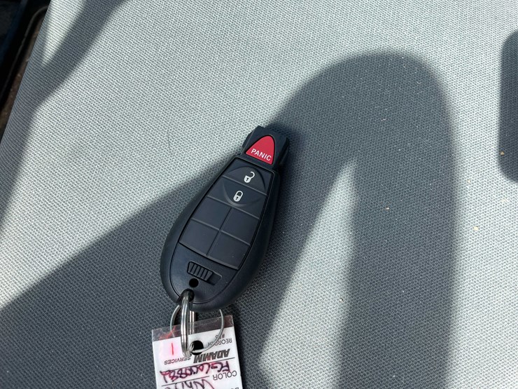 2015-dodge-2500-image-91