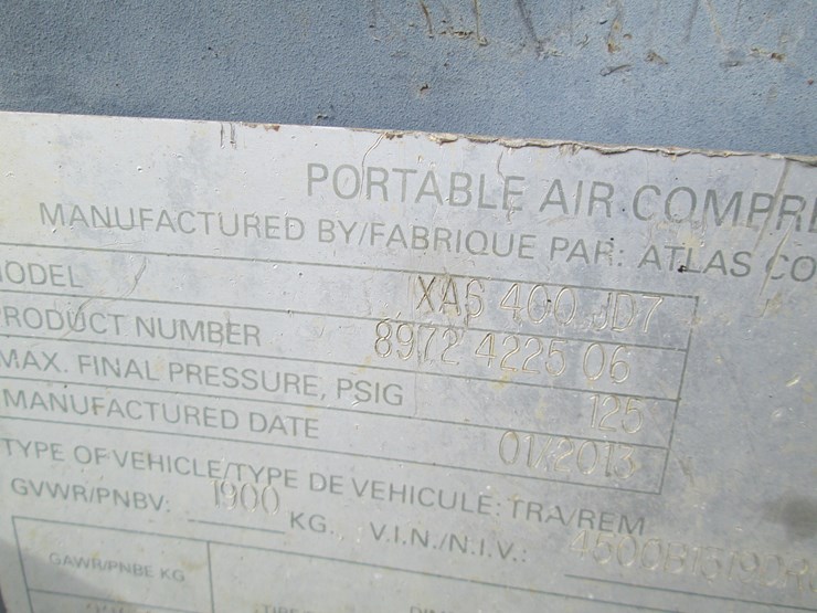 2013-deere-tires-image-26