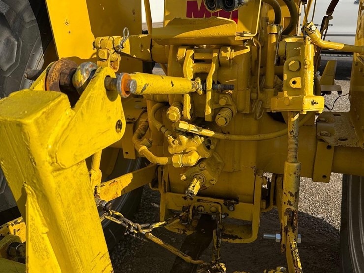 minneapolis-moline-jet-star-3-image-7