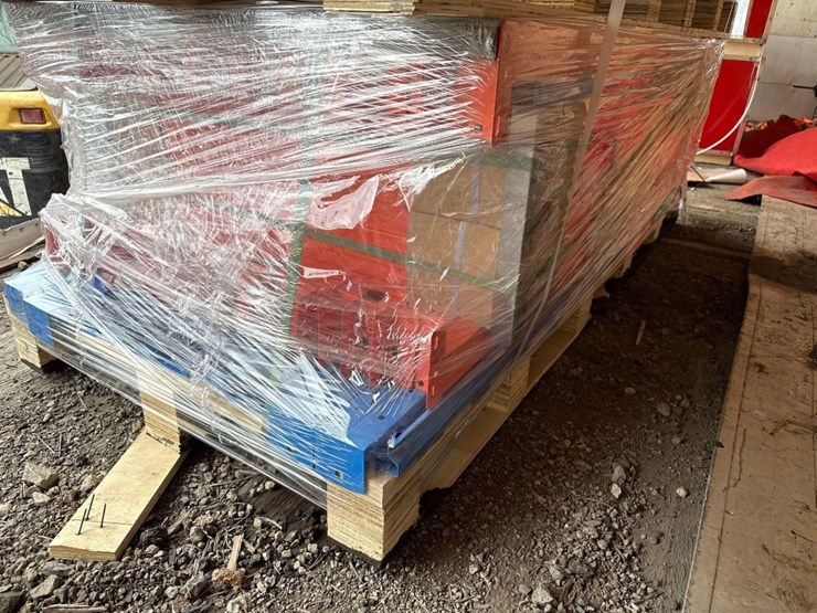 40-ft,-6-section,-heavy-duty-storage-shelves-image-5