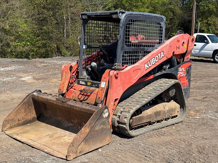 2017-kubota-svl75-2-image-1